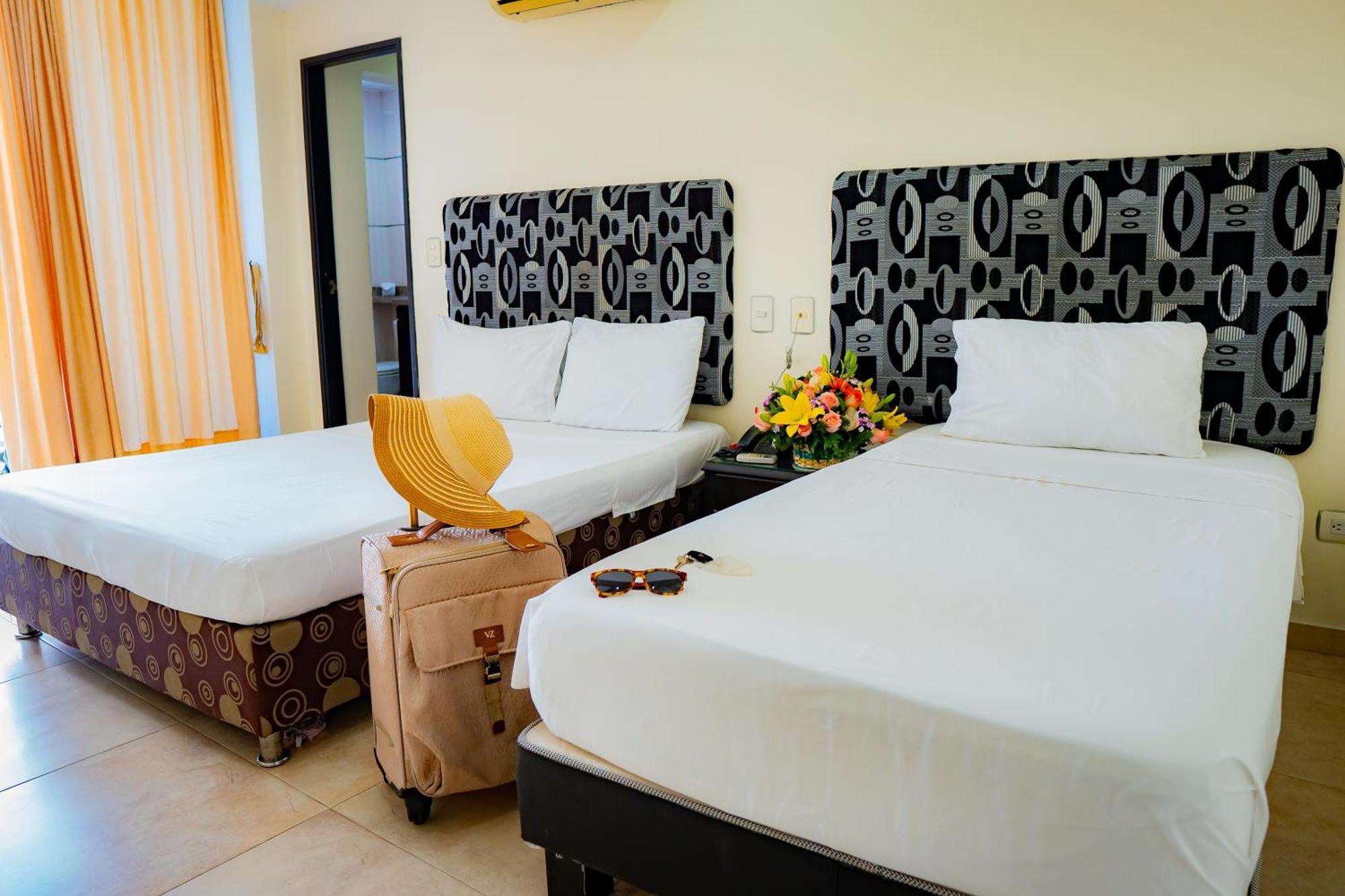 Kalina Hotel Girardot Ngoại thất bức ảnh