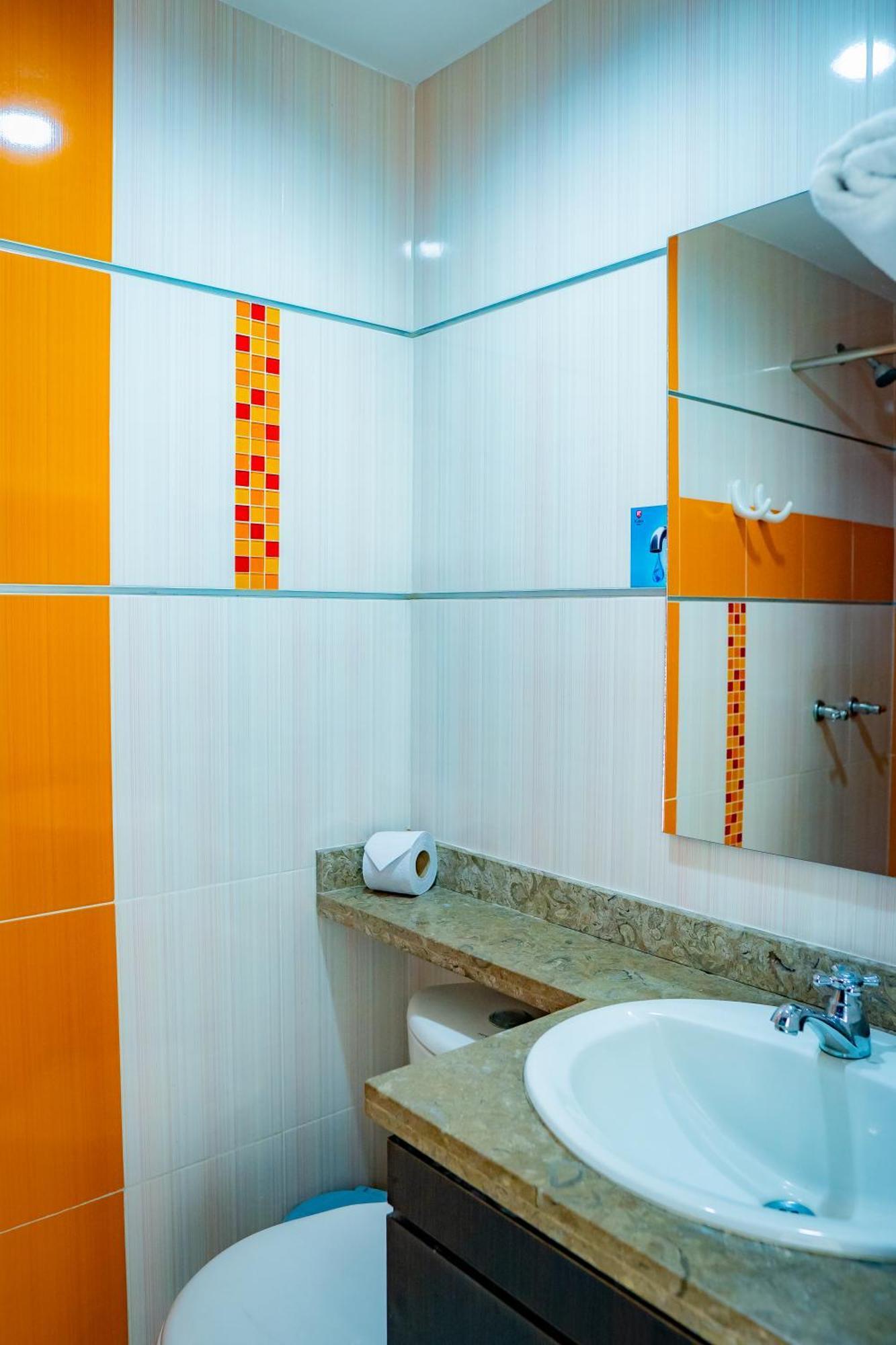 Kalina Hotel Girardot Ngoại thất bức ảnh